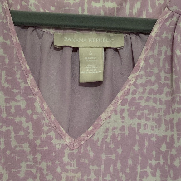 Lilac-Patterned Blouse - Picture 3 of 3